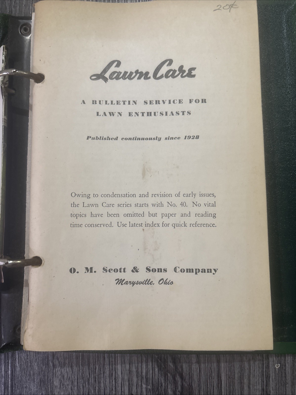 Vintage Scotts Lawn Care Binder w/Quarterly Bulletin Inserts O M Scott & Sons Co