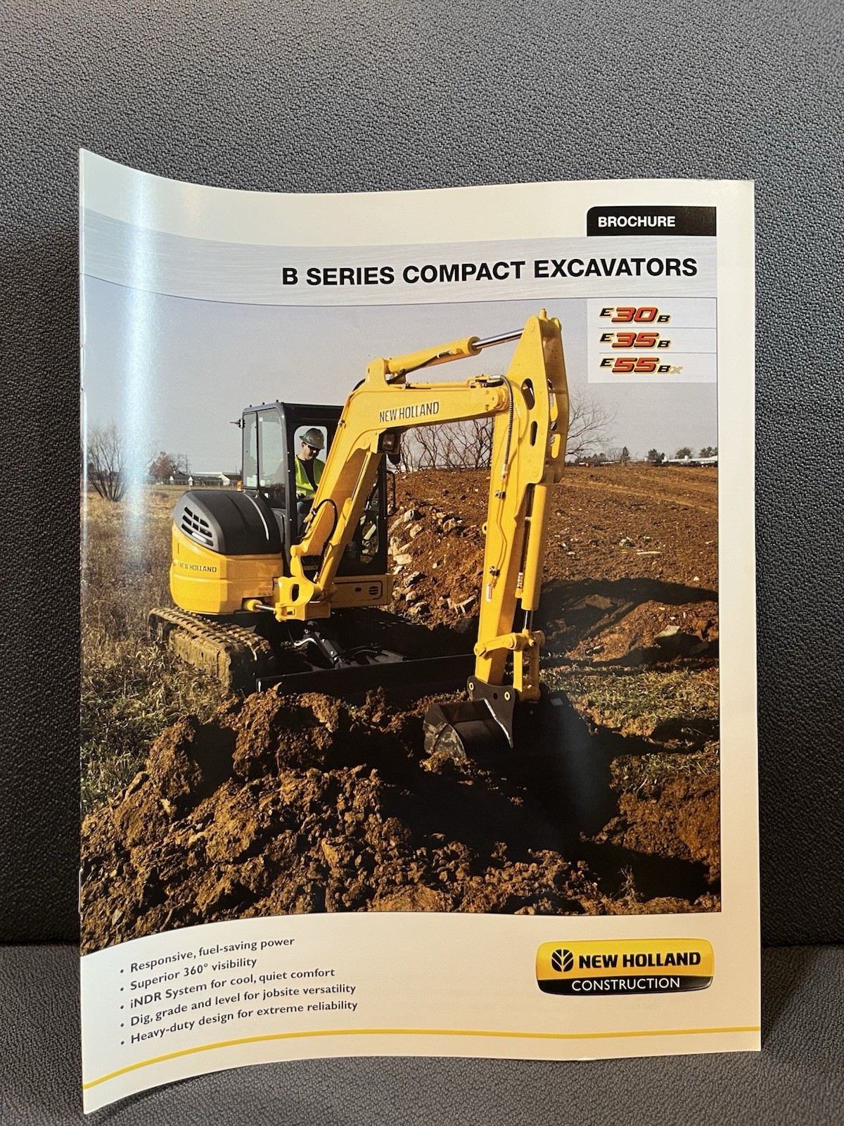New Holland B Series Excavator Sales Brochure