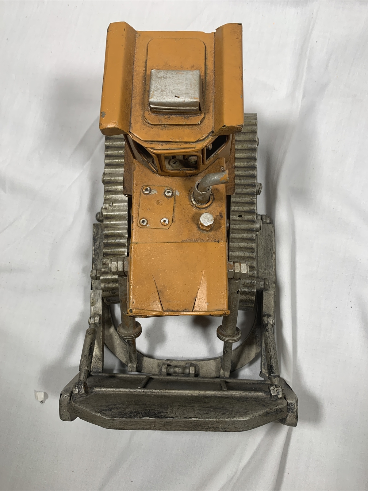 Bulldozer Metal Scale Model 12&Prime; Collector Construction Bulldozer Great Condition