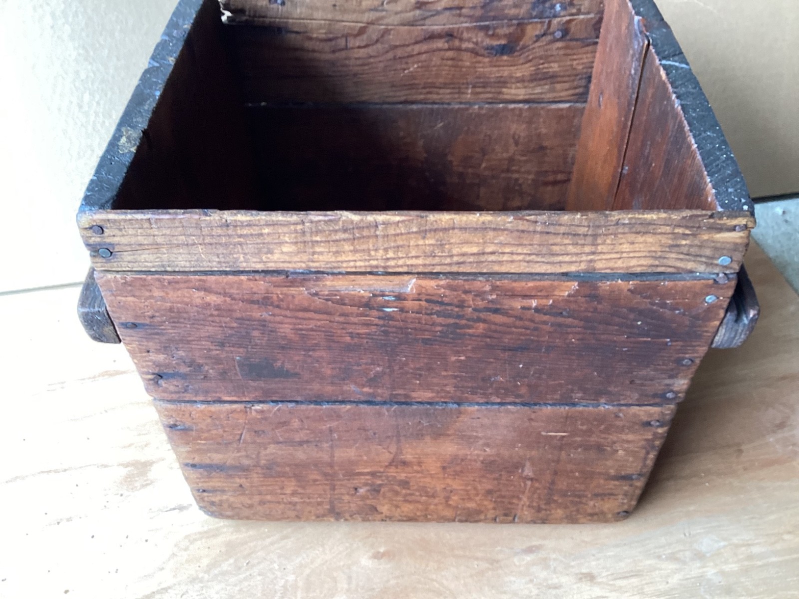 Primitive Wooden Crate Box Rustic Farmhouse Decor 12&Prime; x 12&Prime; x 15&Prime;