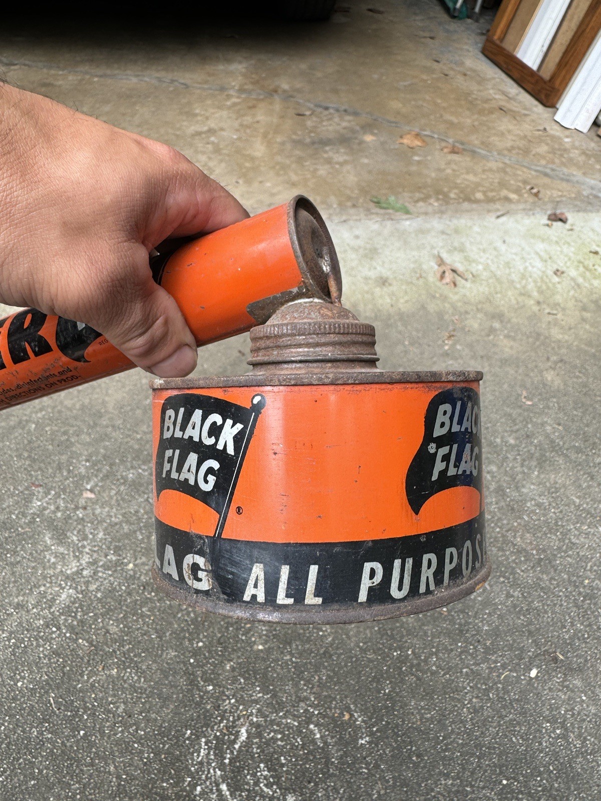Black Flag Sprayer Boyle Midway Crawford NJ Vintage Metal Tin & Canister 1940s