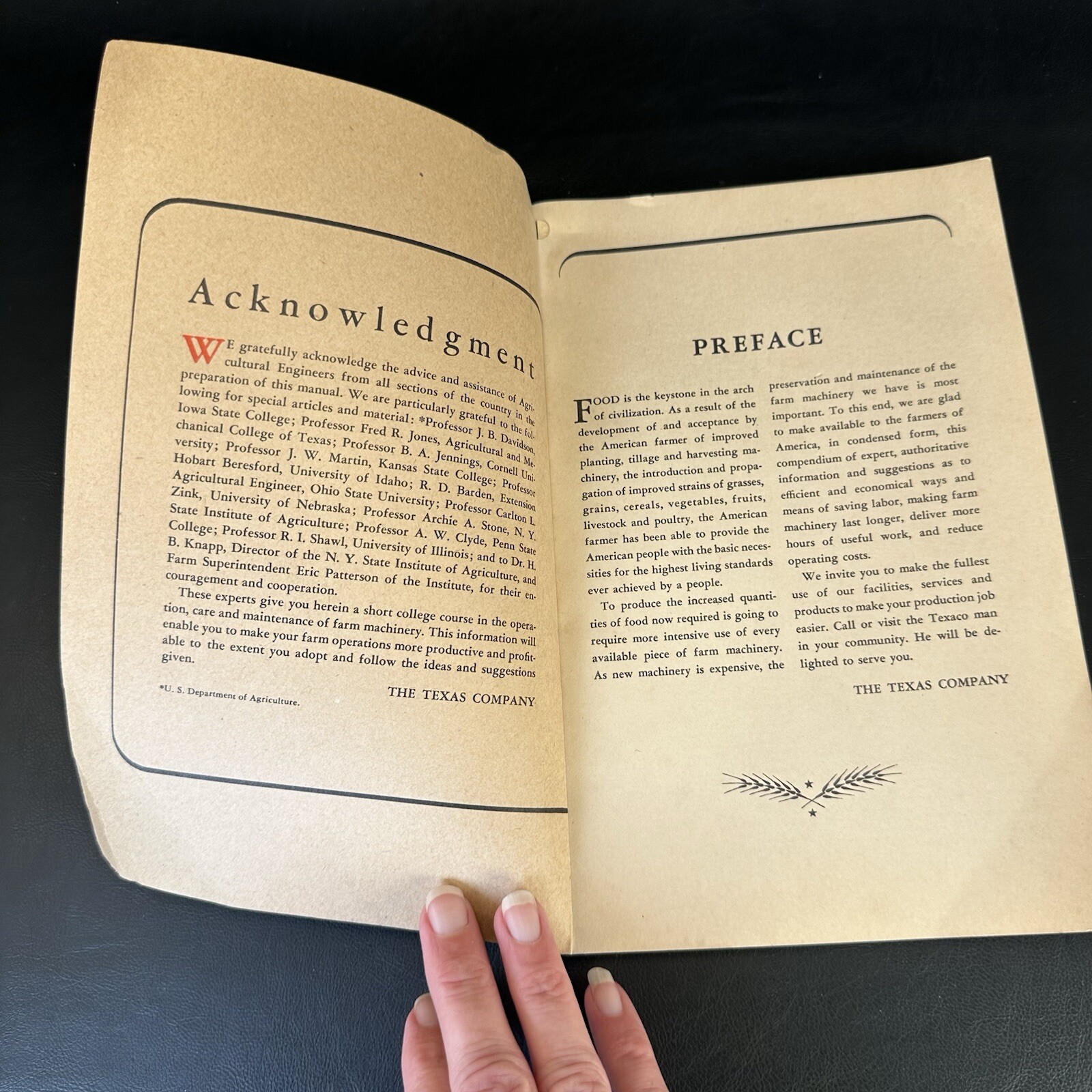 1943 TEXACO HARVEST GOLD FARM MANUAL