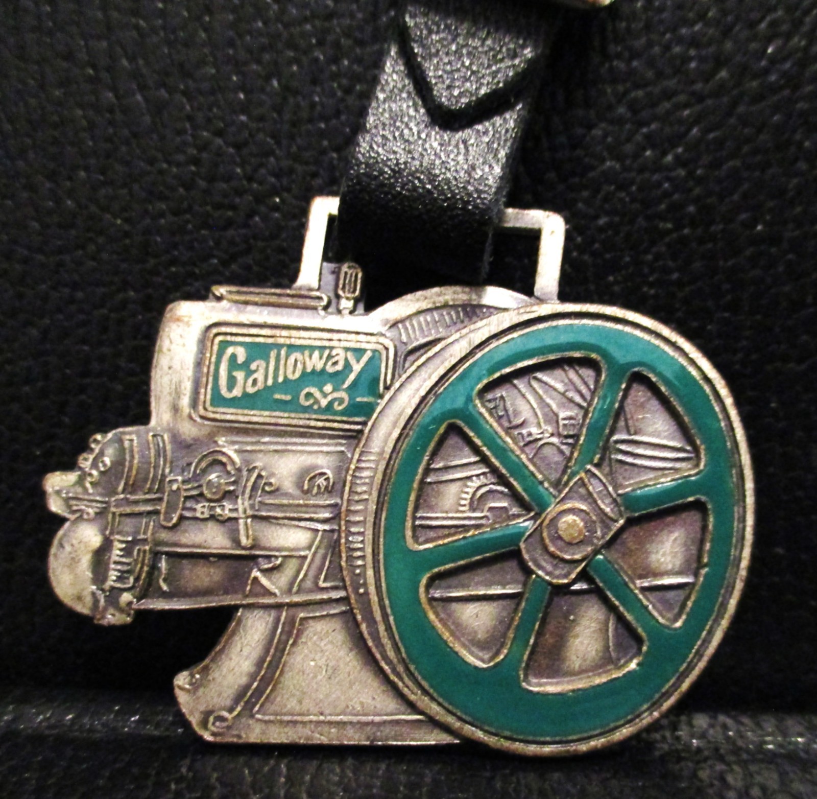 The Galloway Company Waterloo Iowa 5 HP Hit Miss Engine Pocket Watch Fob FOM 14