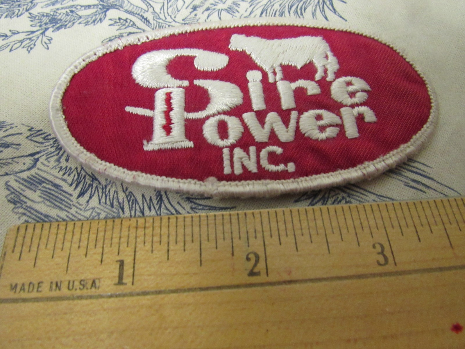 Vtg. « Sire Power Inc. » (Cattle Breeding) Employee Embroidered Patch