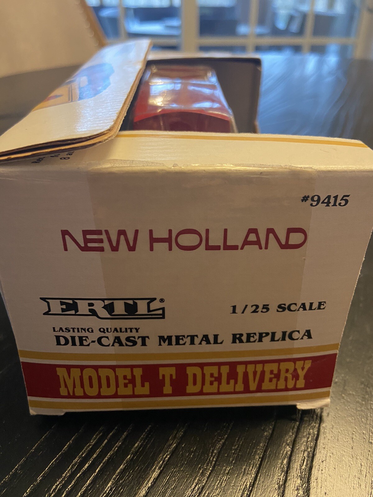 New Holland Model T Delivery Truck 1/25 Scale Diecast Bank by Ertl NIB