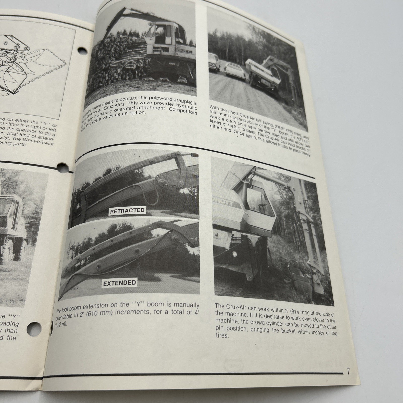 Case Product News Excavators 40 Cruz-Air Series E March, 1982 Brochure