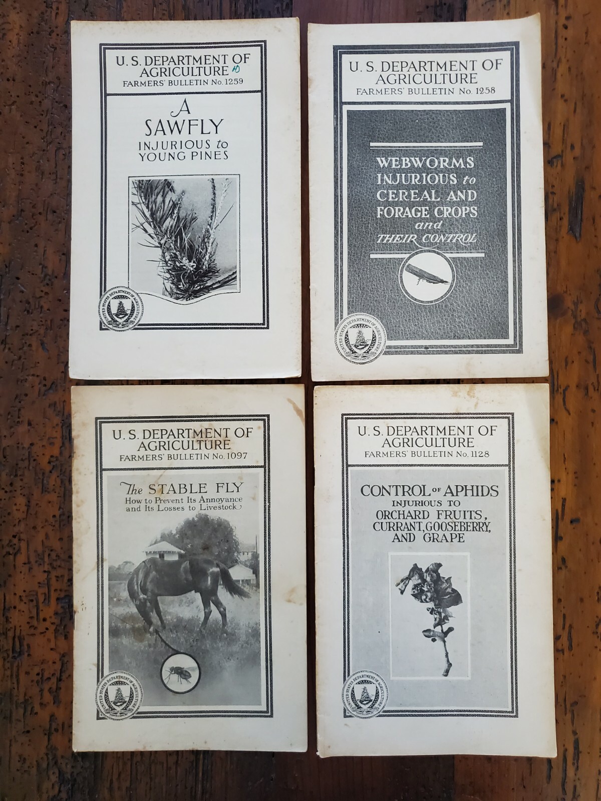US Vintage Department of Agriculture Farmers Bulletin Lot of 4 Different (DA7)