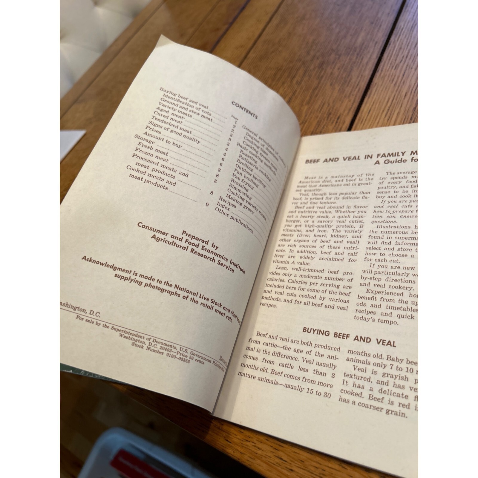 Vintage USDA Home & Garden Bulletins Minigardens & Beef And Veal Guides
