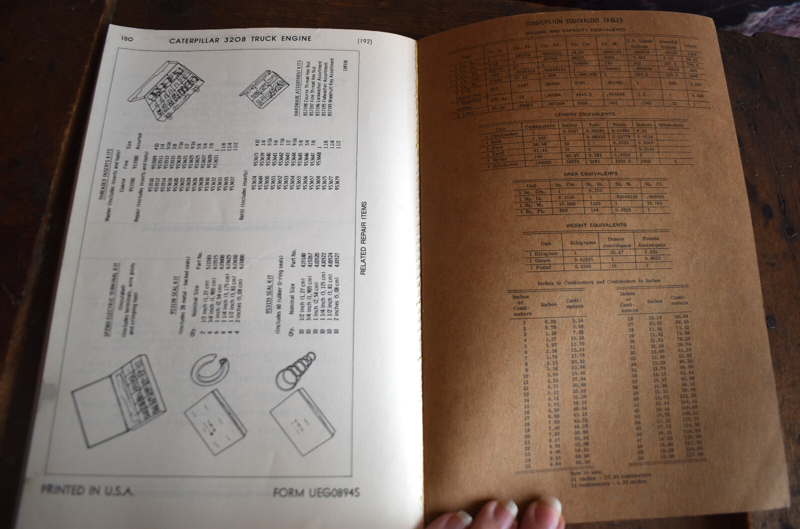 1970s Caterpillar 3208 Truck Engine Parts Book Catalog