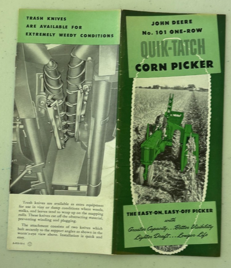 John Deere No. 101 Corn Picker For 1953 Brochure DCPA26