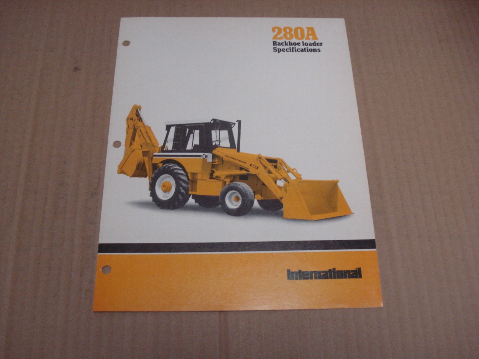 International 280A Backhoe Loader Specifications Brochure