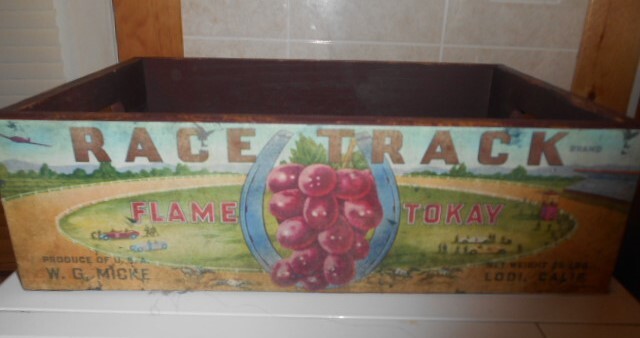 RARE! Vint. Wd. Fruit Crate 2-SIDE PAPER LABELS »RACE TRACK FLAME TOKAY,Lodi,CA. »