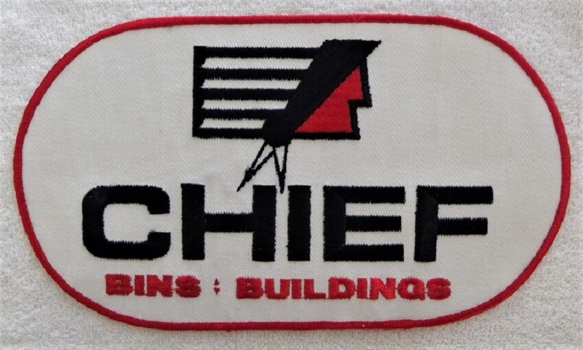 Vintage CHIEF Grain Bins, Farm Buildings, Employee Shirt-Jacket Large 11&Prime; PATCH