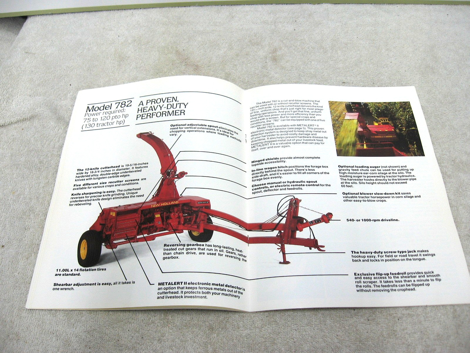 VINTAGE 1984 FORD NEW HOLLAND TRACTOR PULL TYPE FORAGE HARVESTERS BROCHURE