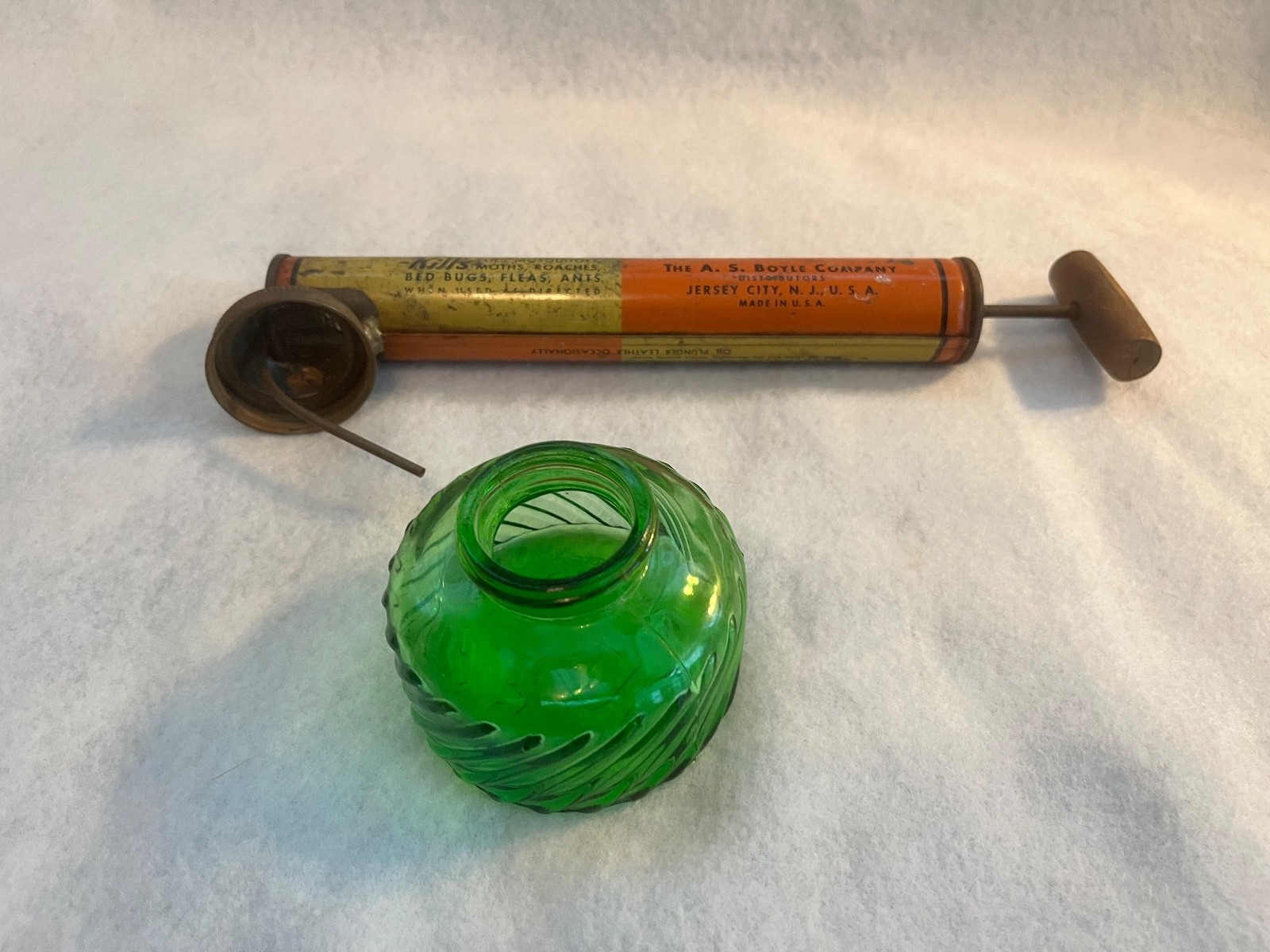 Vintage Black Flag Pump Sprayer With Green Glass Bowl