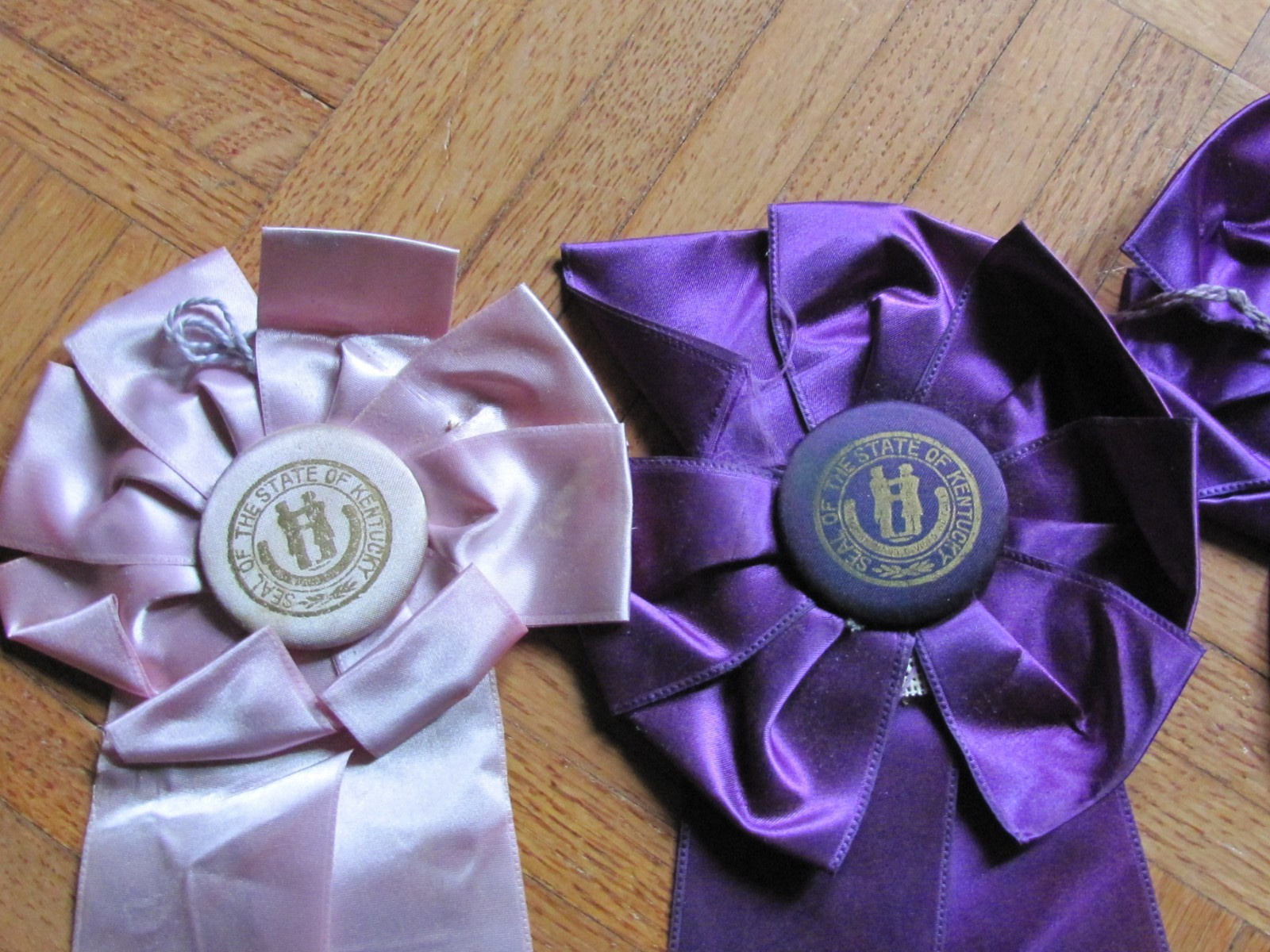 1953 FARM AWARD ANGUS BEEF CATTLE 3 ROSETTE RIBBON KENTUCKY STATE FAIR GOLDEN