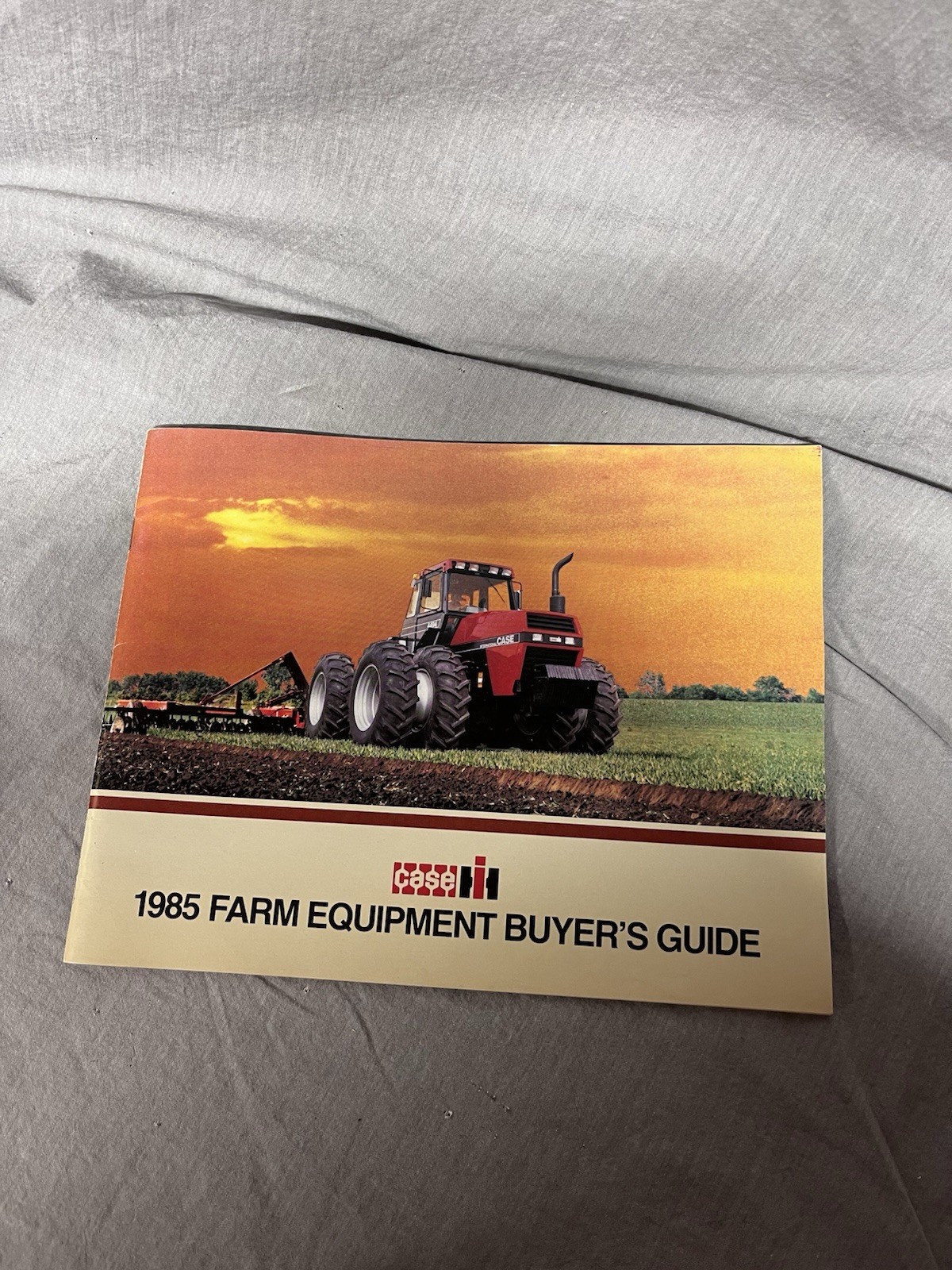 Case International Buyers Guide For 1985 Brochure FCCA