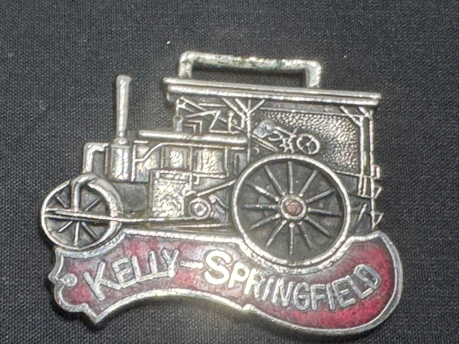 A-072 Kelly Springfield Steam Roller Tractor Watch Fob 22nd National Show 1986
