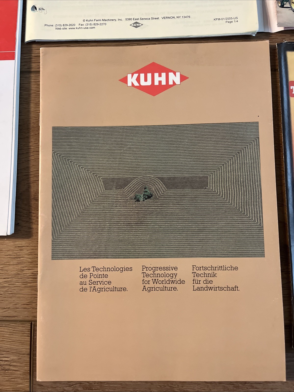 2004-2005 KUHN Knight Farming Retail Price List USA Farming Brochures