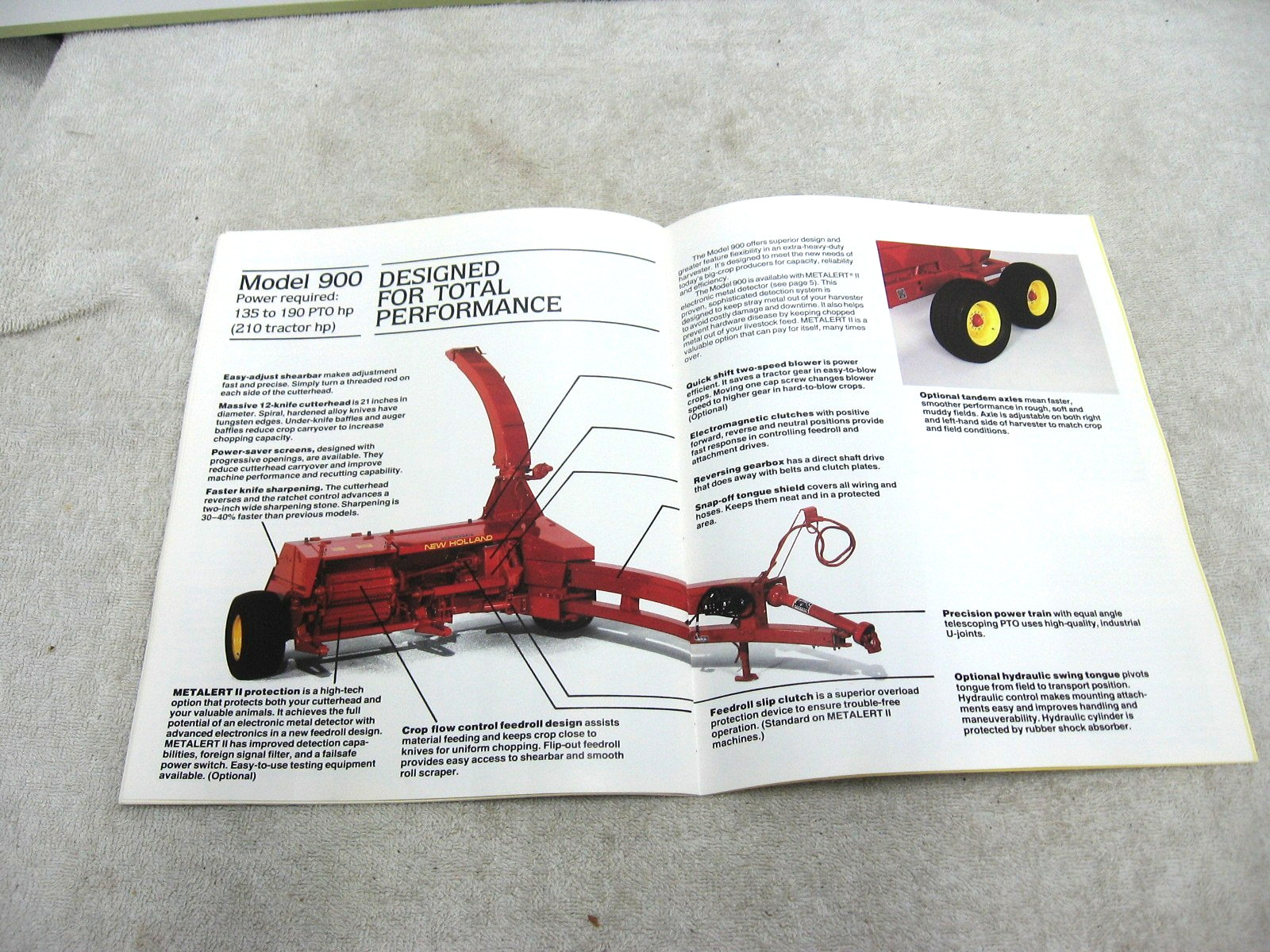 VINTAGE 1984 FORD NEW HOLLAND TRACTOR PULL TYPE FORAGE HARVESTERS BROCHURE