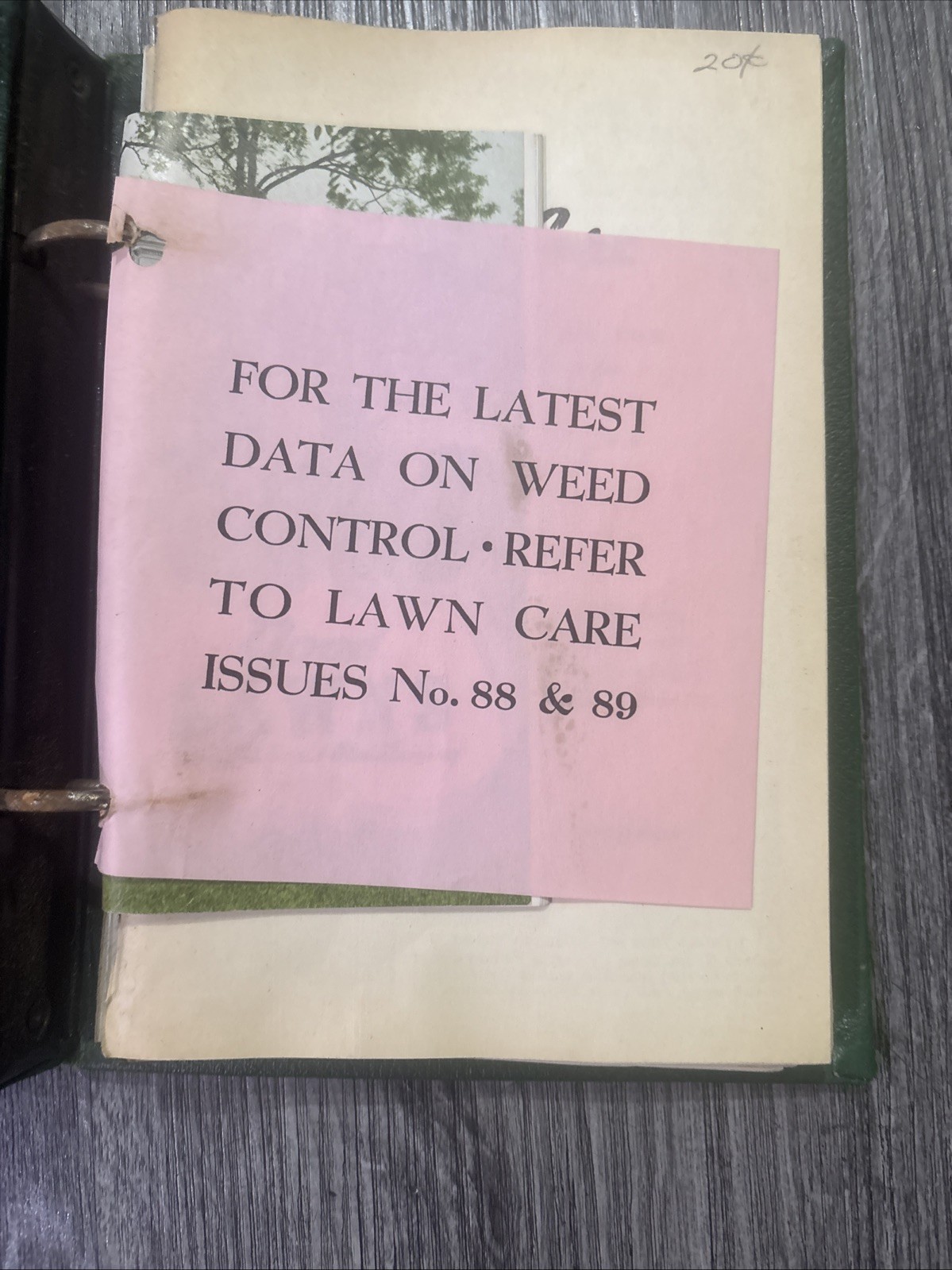 Vintage Scotts Lawn Care Binder w/Quarterly Bulletin Inserts O M Scott & Sons Co