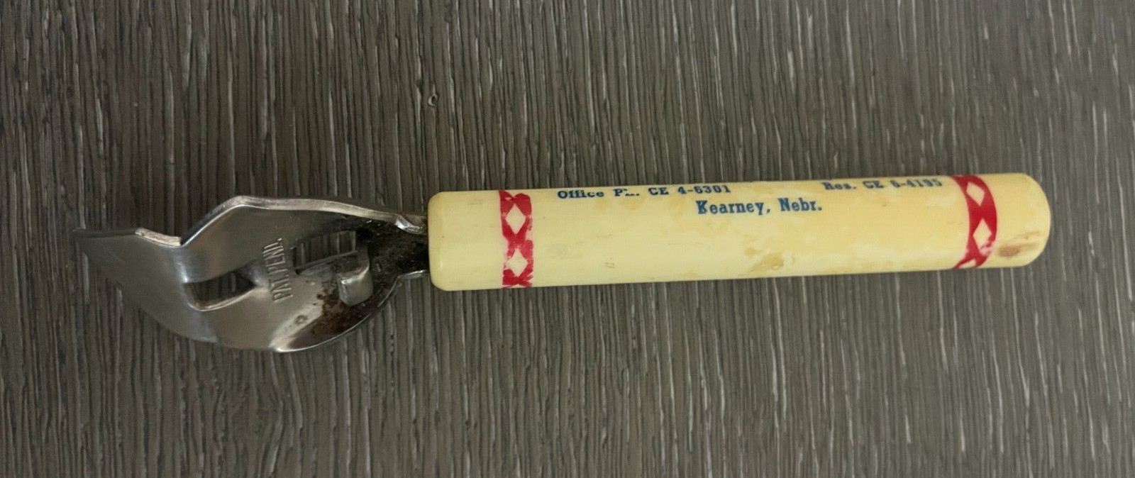 Vintage O & O Livestock Comm Can Bottle Opener – Kearney Nebraska