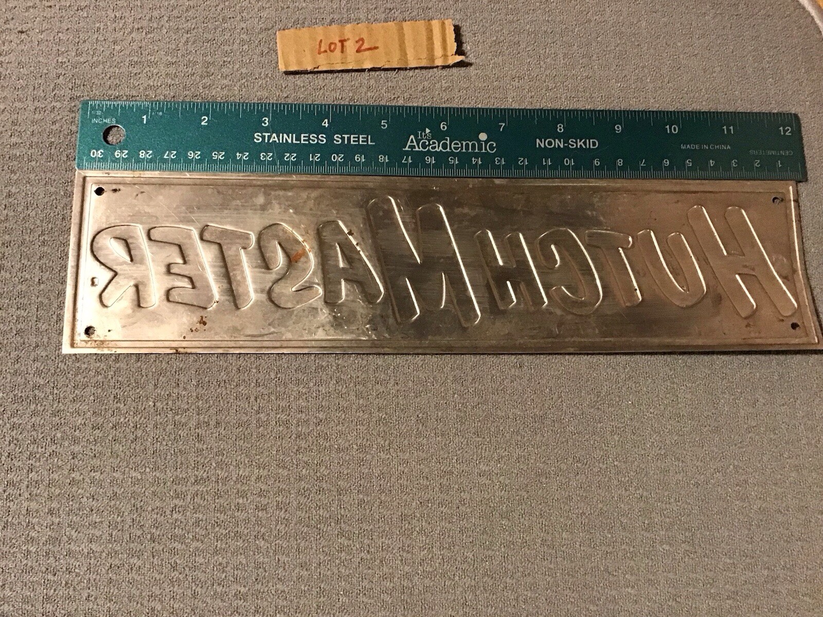 Vntge Hutch Master Company Sign Emblem Offset Tilling Disks Earth Moving, Lot #2