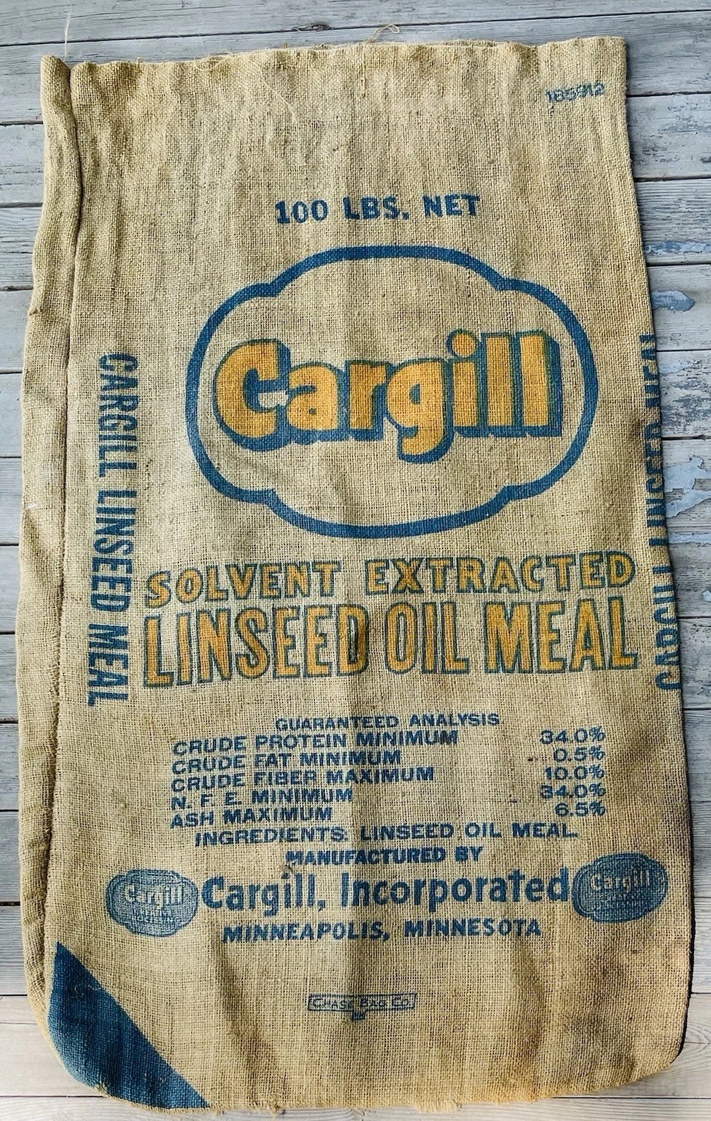 VTG BURLAP BAG CARGILL INC. LINSEED OIL MEAL SOLVENT EXTRACTED 100 LBS MINNESOTA