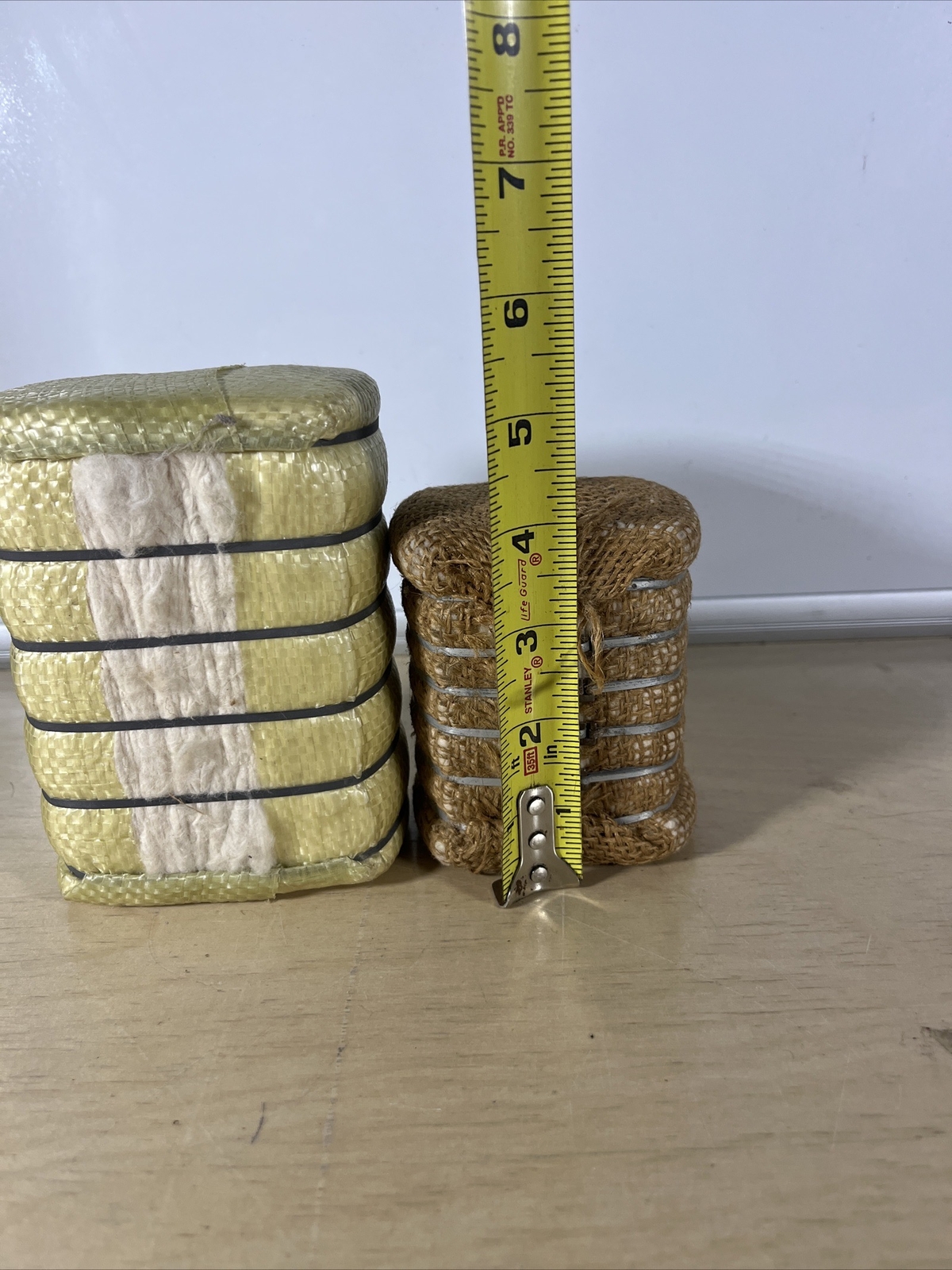2 Mini Cotton Bales (Calico)
