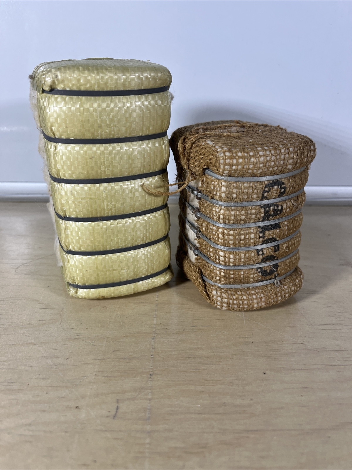2 Mini Cotton Bales (Calico)