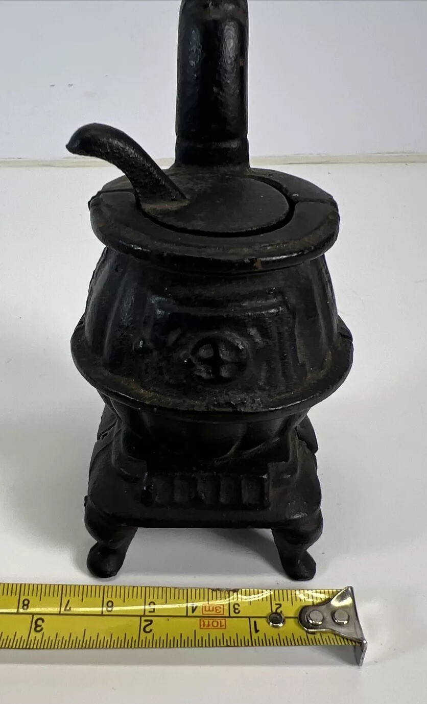 Black Pot Belly Stove Cast Metal Salesman Sample Rare & Hard to Find Retro