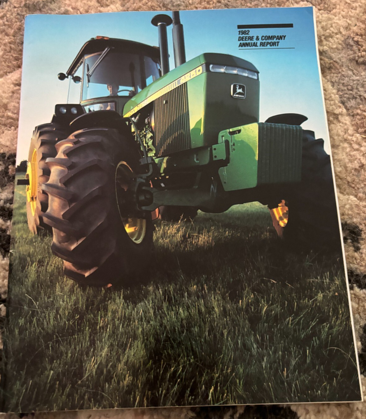 John Deere Annual Report For 1982 Brochure FCCA