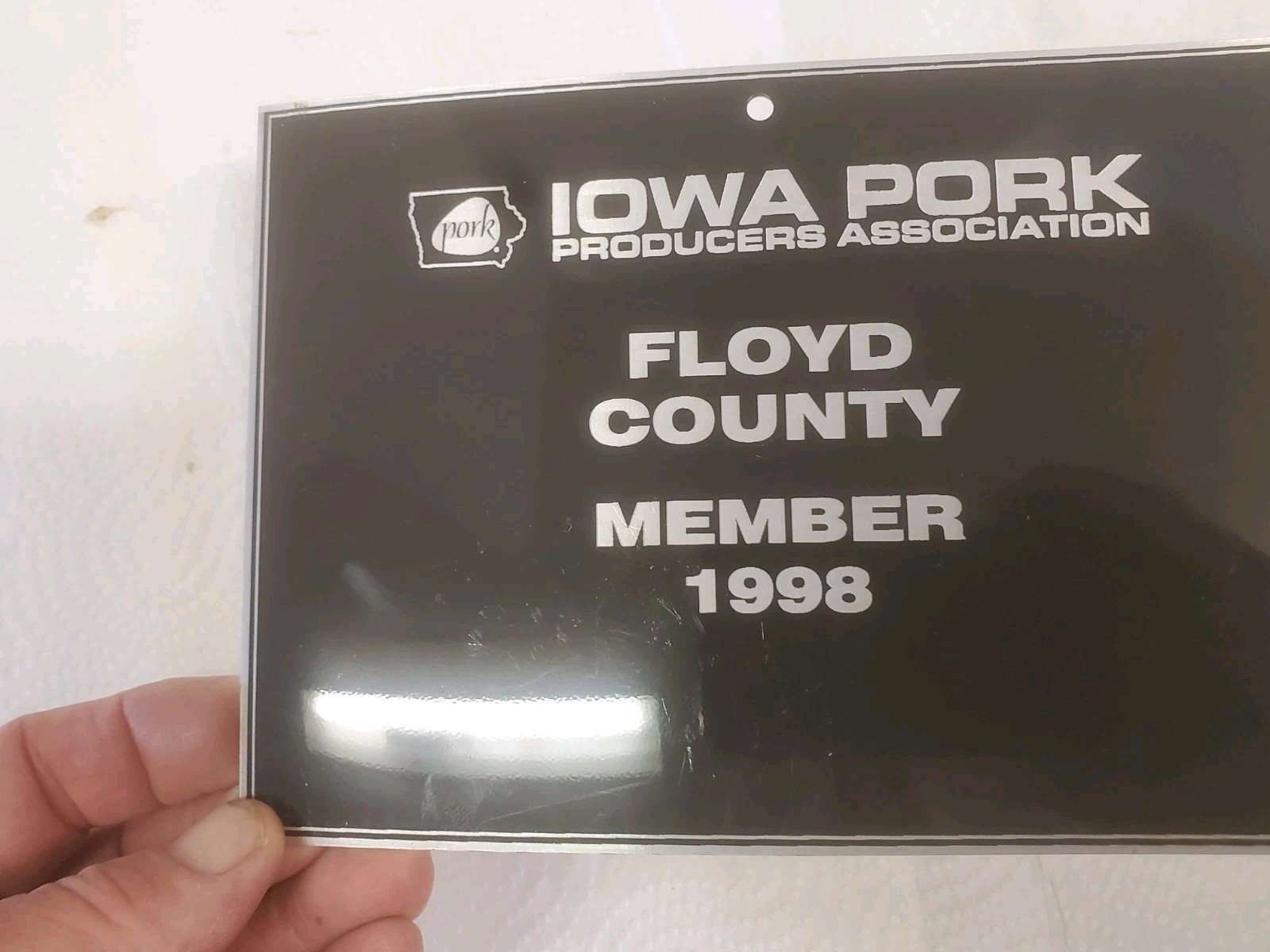 7-1/2&Prime; X 5-1/2&Prime; Metal Sign Iowa Pork Producers Association Floyd County 1998 Pig