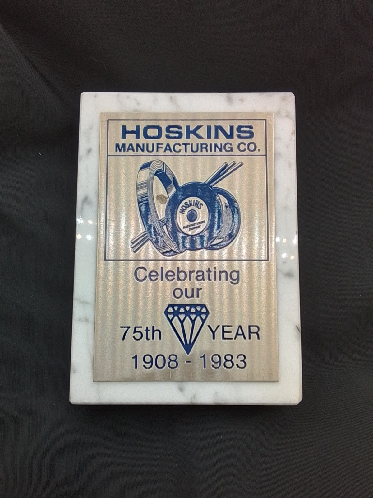 HOPKINS MANUFACTURING CO NEBRASKA CATTLE HORSE FARMING SUPPLY 1983 PAPERWEIGHT