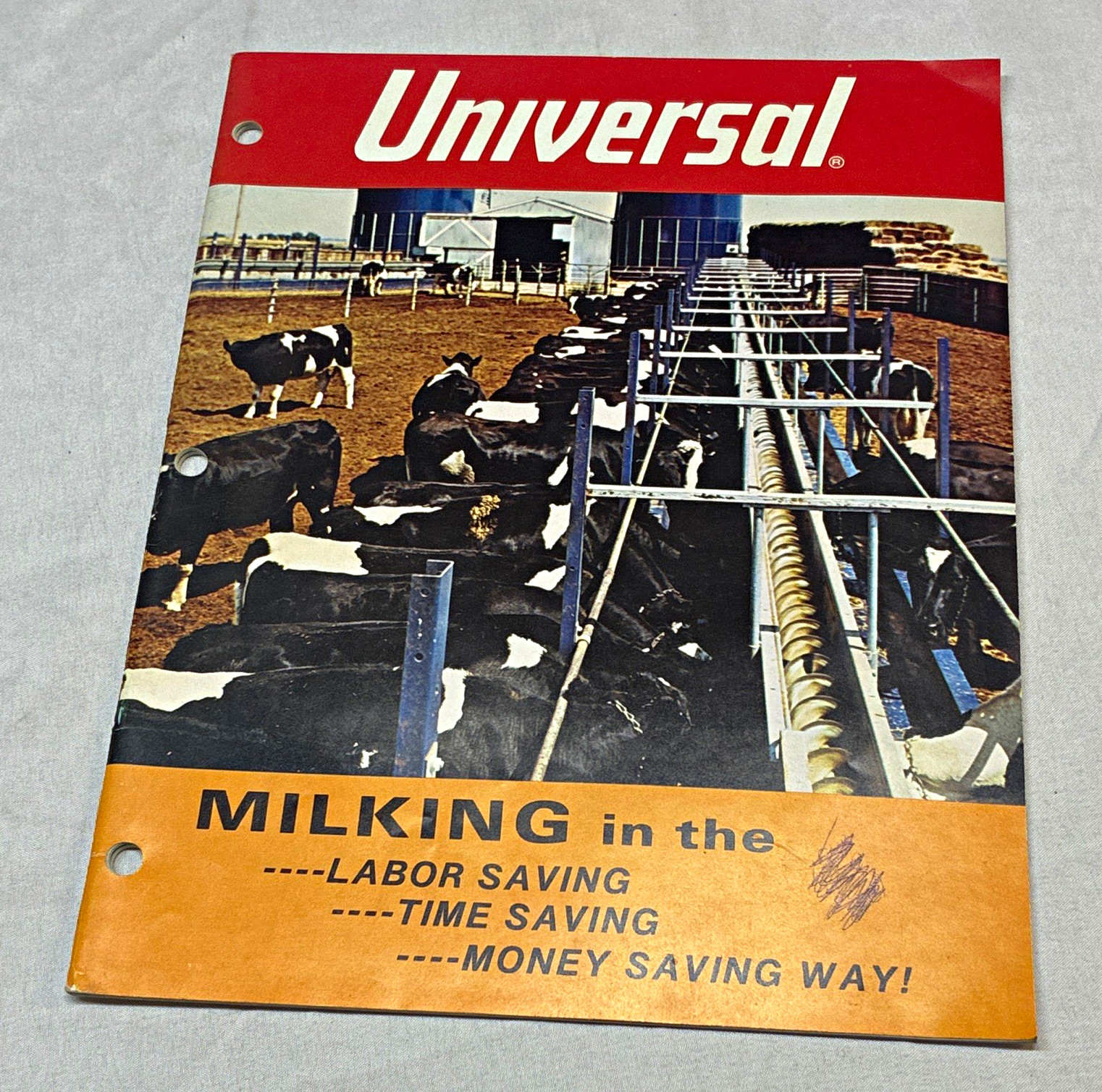 Universal PMS III Pipeline Milking System 1972 Advertising Brochure