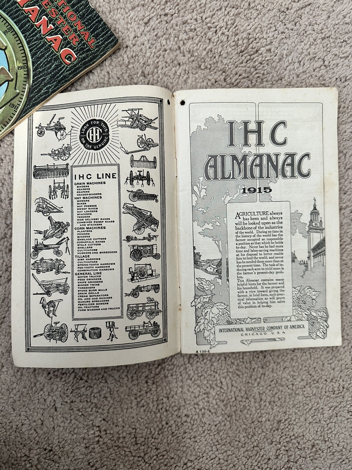 1915 International Harvester Co. Of America Inc.,Farmers Almanac