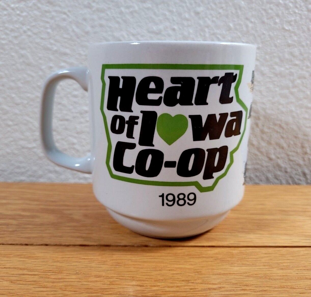 HEART OF IOWA CO-OP Farmers Vintage 1989 Farm Logos Memorabilia Coffee CUP / MUG