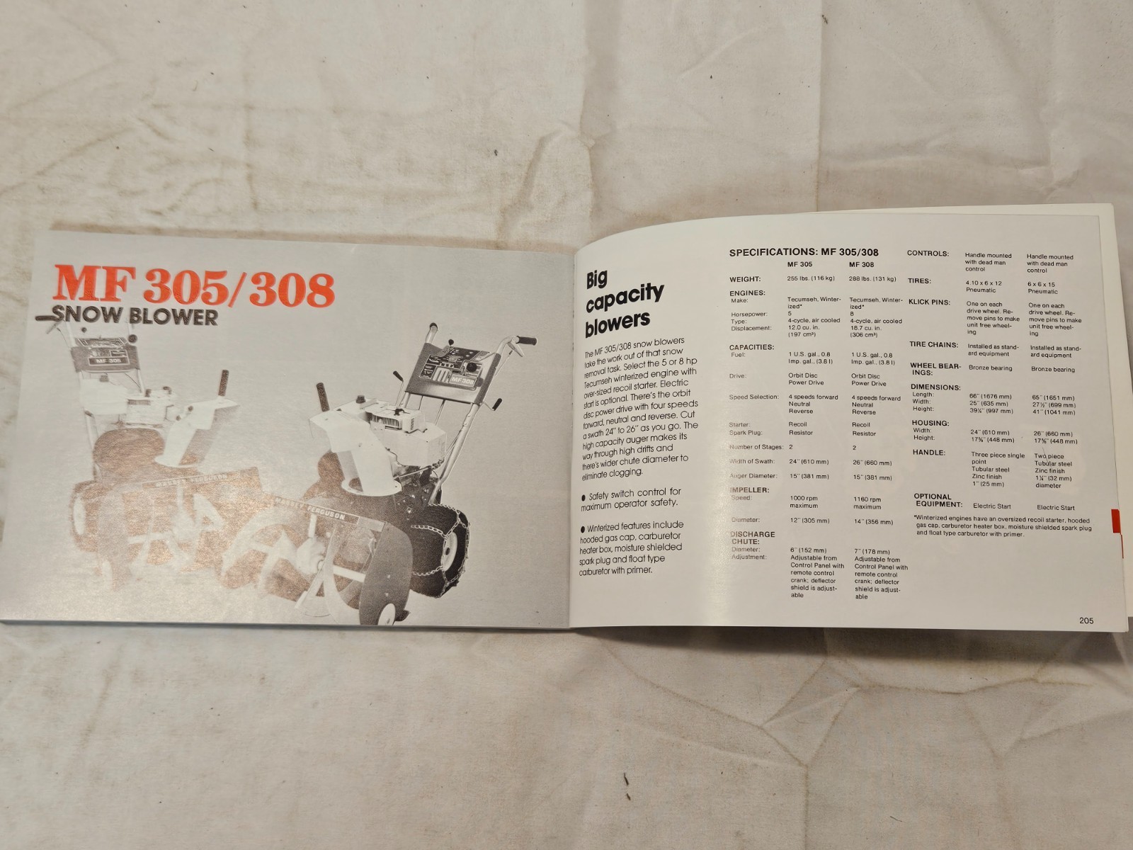 MASSEY-FERGUSON FARM MACHINERY GUIDE 1978 EDITION 212 PAGES