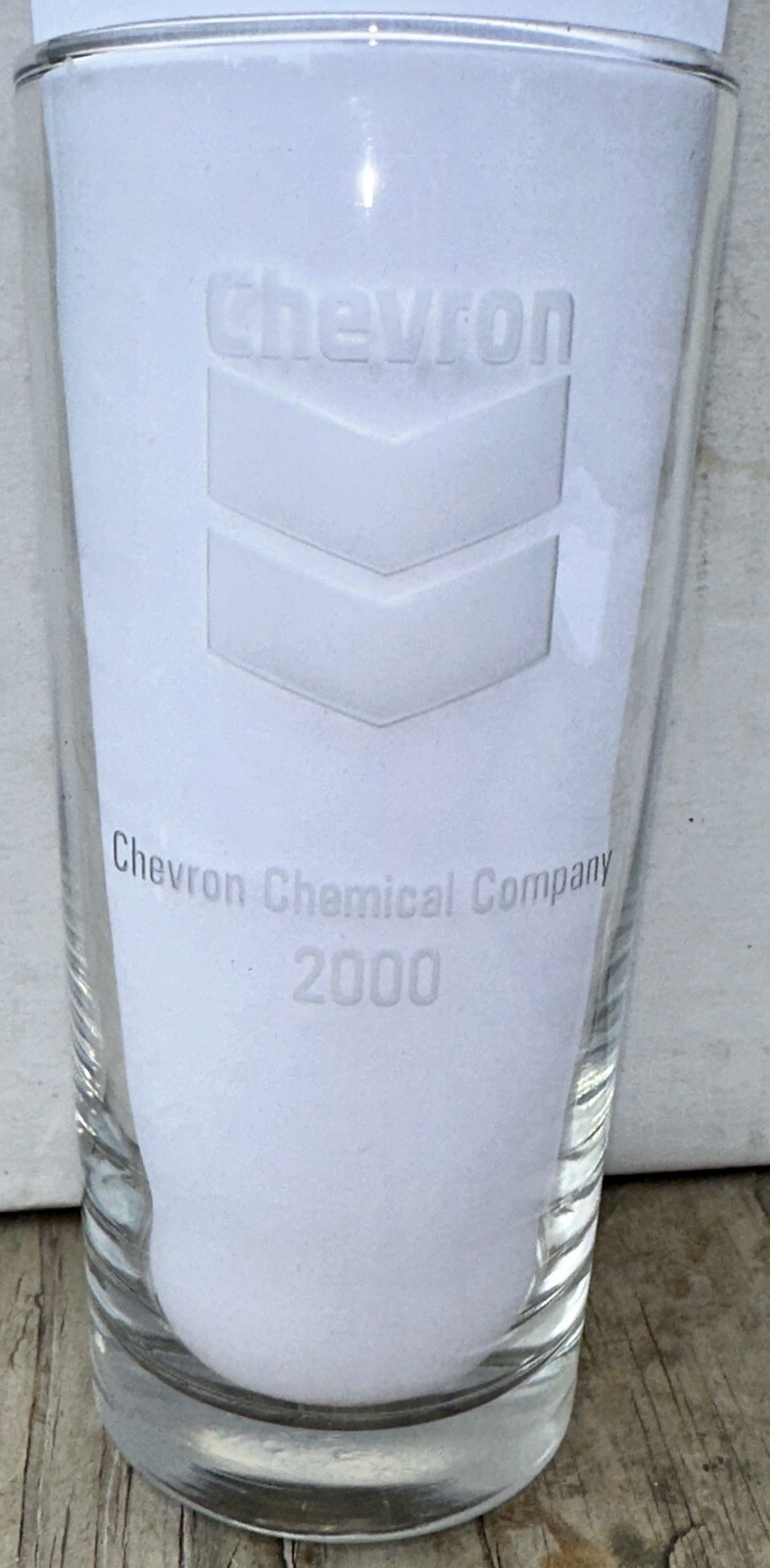 Set Of 4 VINTAGE CHEVRON CHEMICAL COMPANY 2000 Etched Drinking Clear Glasses