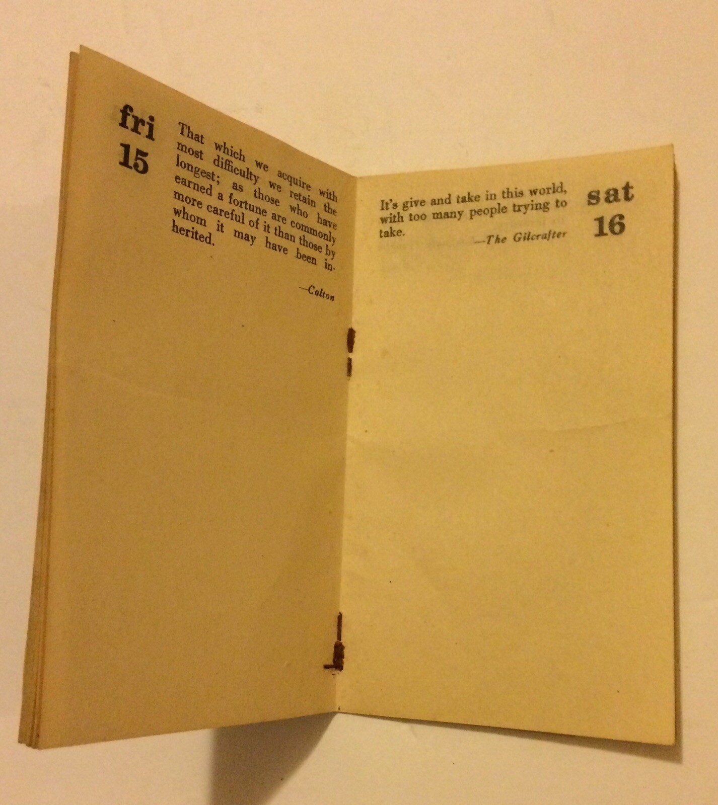 1949 « Your Quaker Friendly Daily Reminder » Booklet Quaker Rubber Corporation