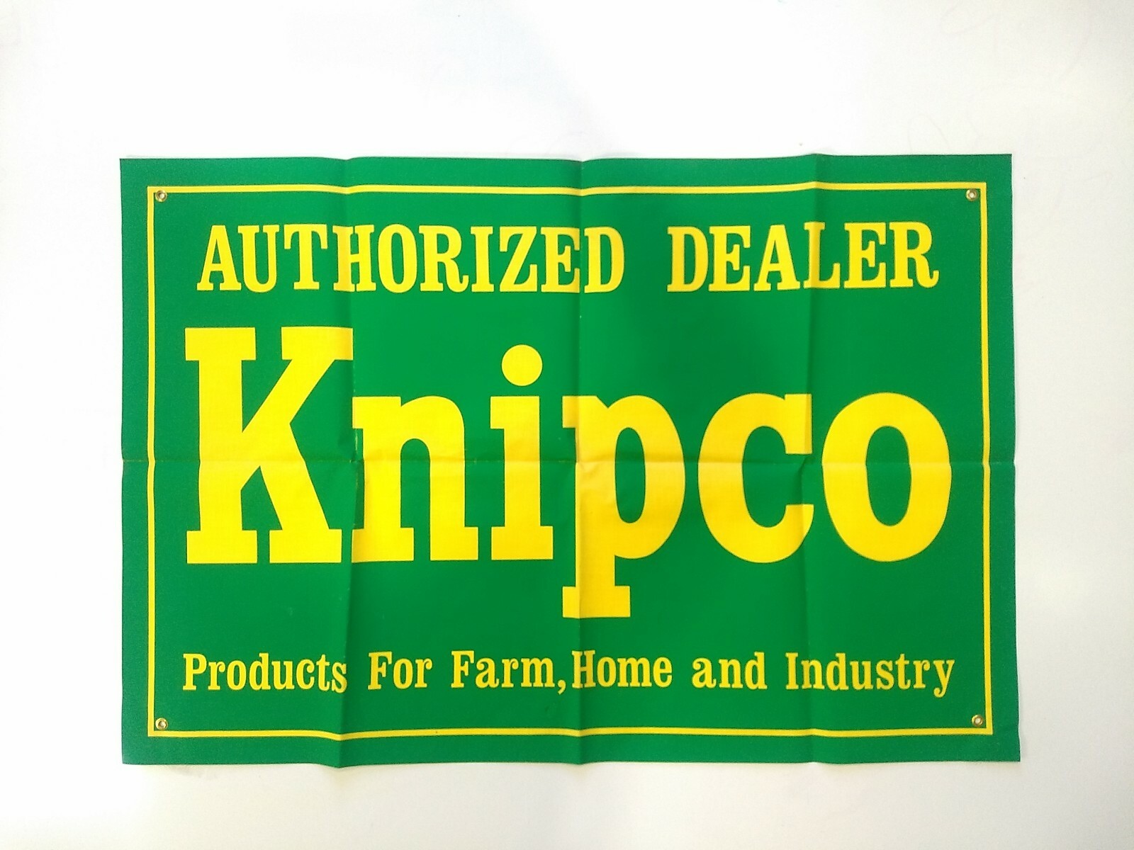 Vintage KNIPCO Dealership Advertising Sign – Green & Yellow : 28&Prime; x 42&Prime;