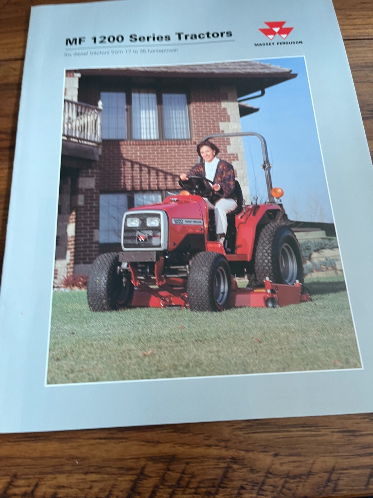 Massey Ferguson 1210 1220 1230 1240 1250 1260 Tractor Brochure FCCA