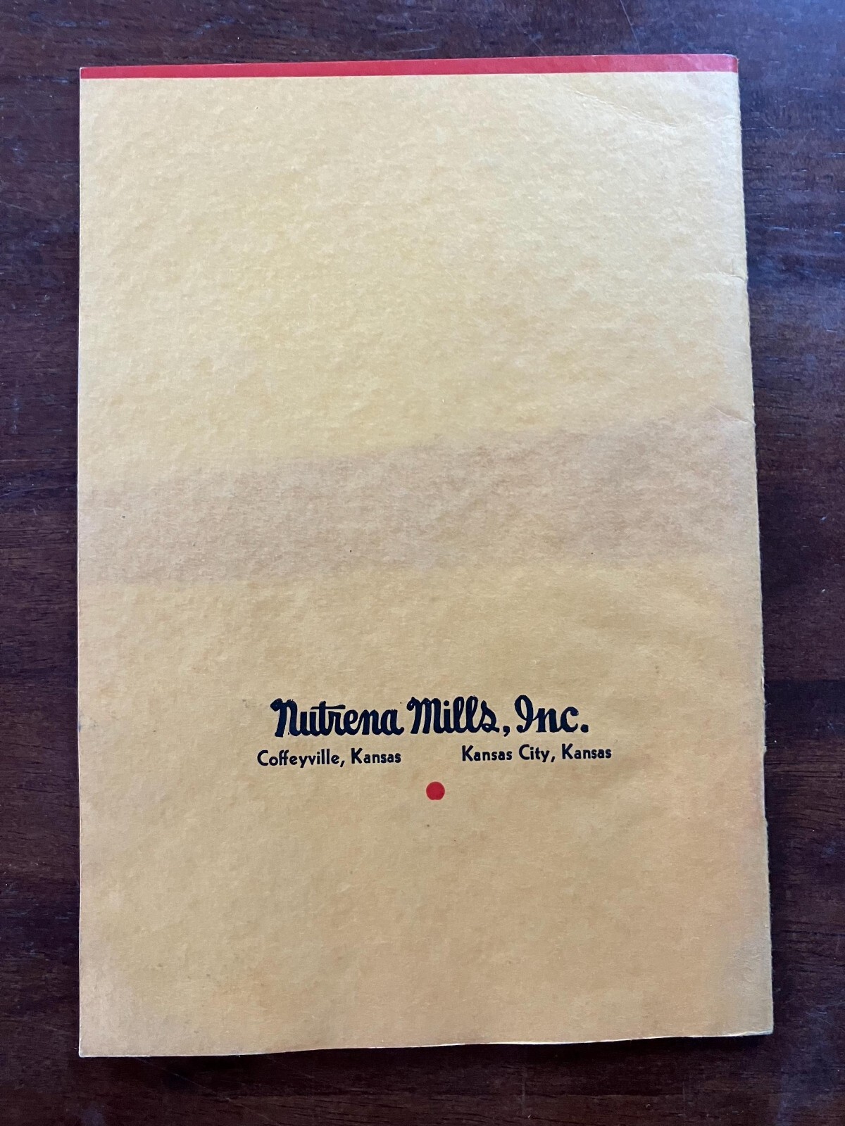 1920&rsquo;s-30&rsquo;s Chick Raising Secret for Average Folks Booklet by Nutrena Mills, Inc