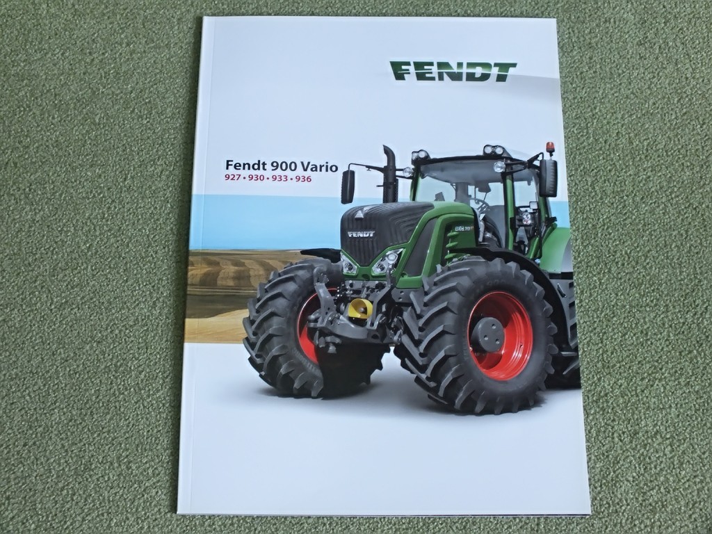 FENDT 900 VARIO 927 / 930 / 933 / 936 Tractor Farm Equipment Brochure 2014