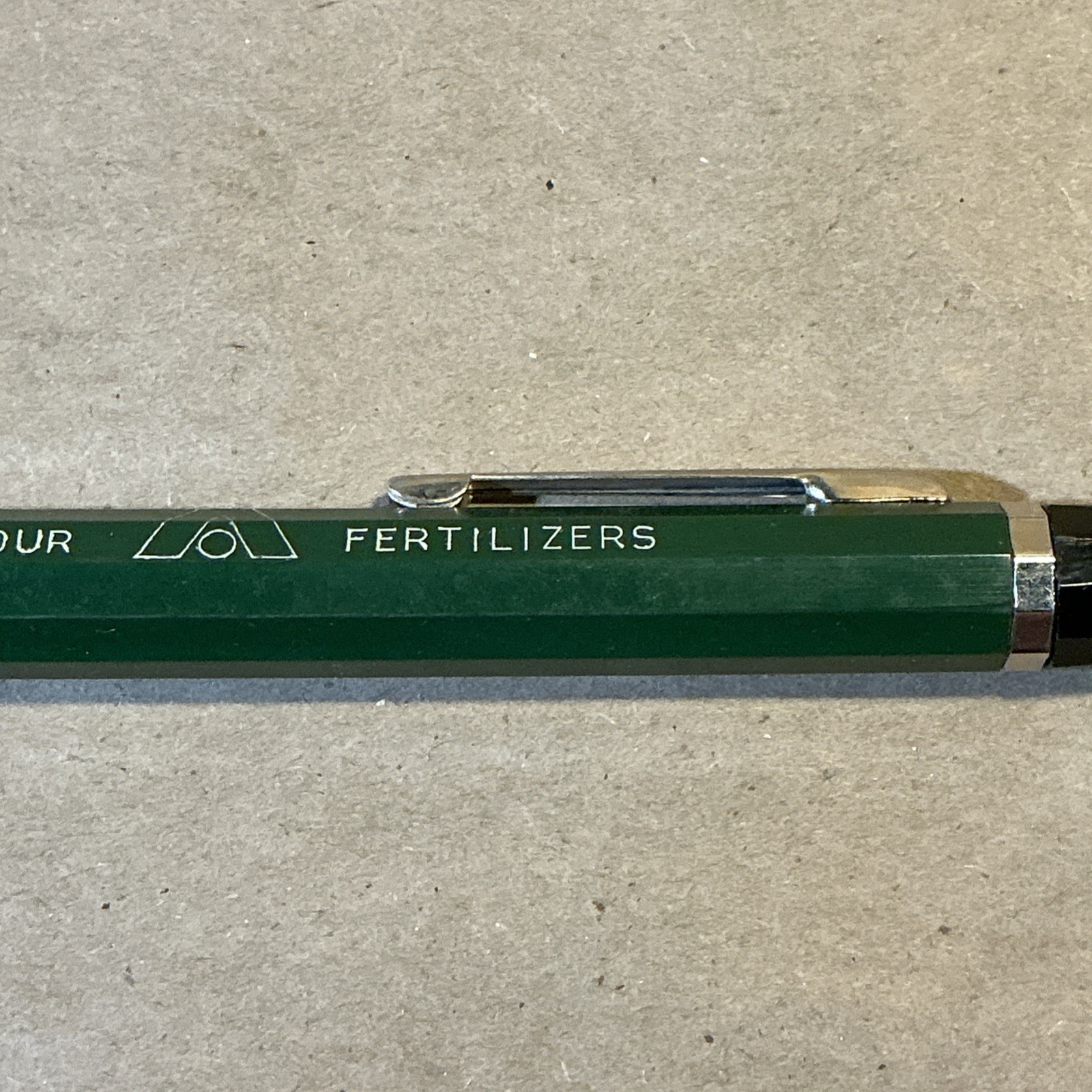 Group Of 3 NOS Big Crop Vertagreen Armoir Fertilizer Mechanical Pencil INV-AD52