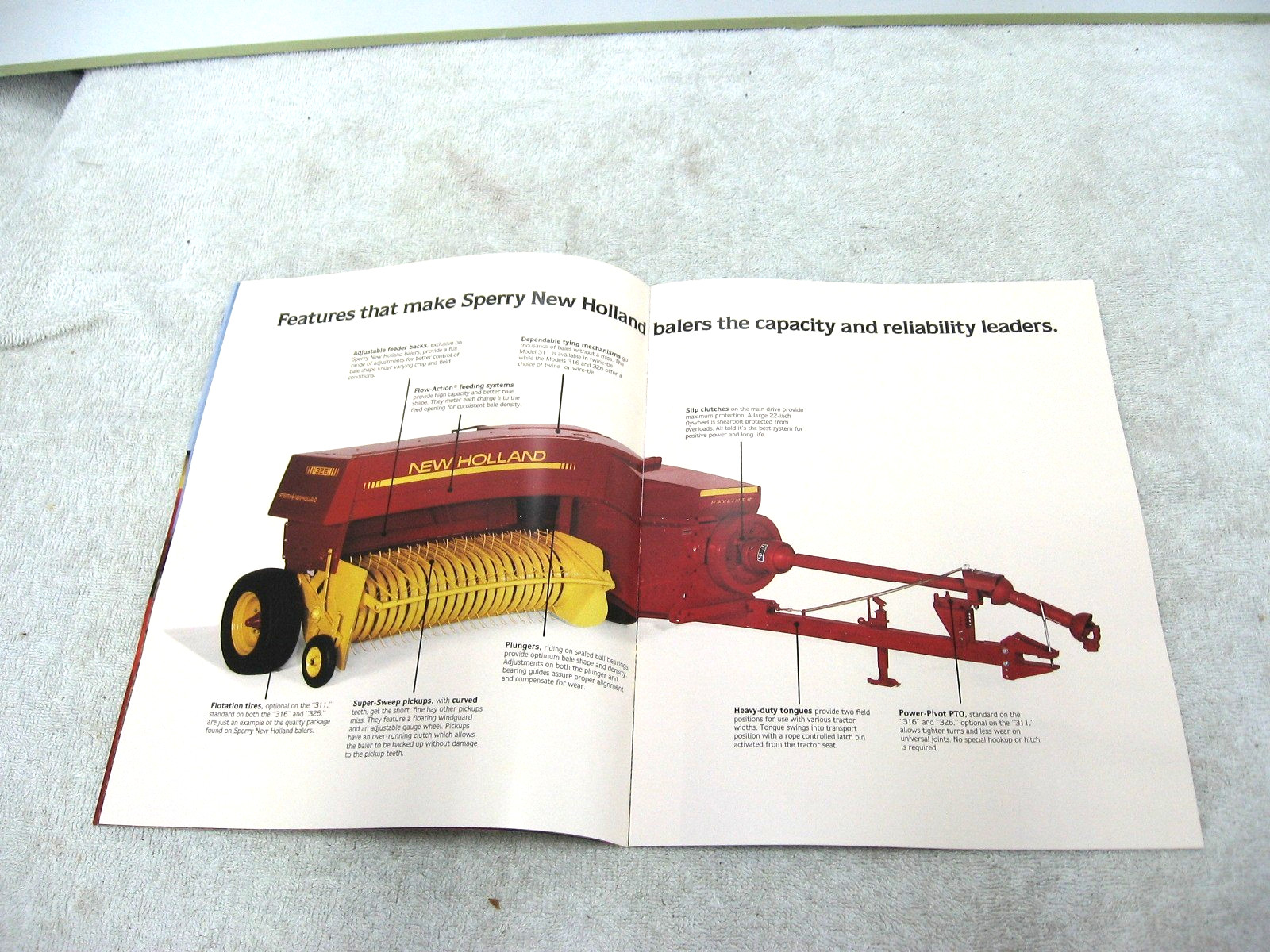 VINTAGE 1985 FORD NEW HOLLAND TRACTOR BALER BALERS BROCHURE 311 316 326