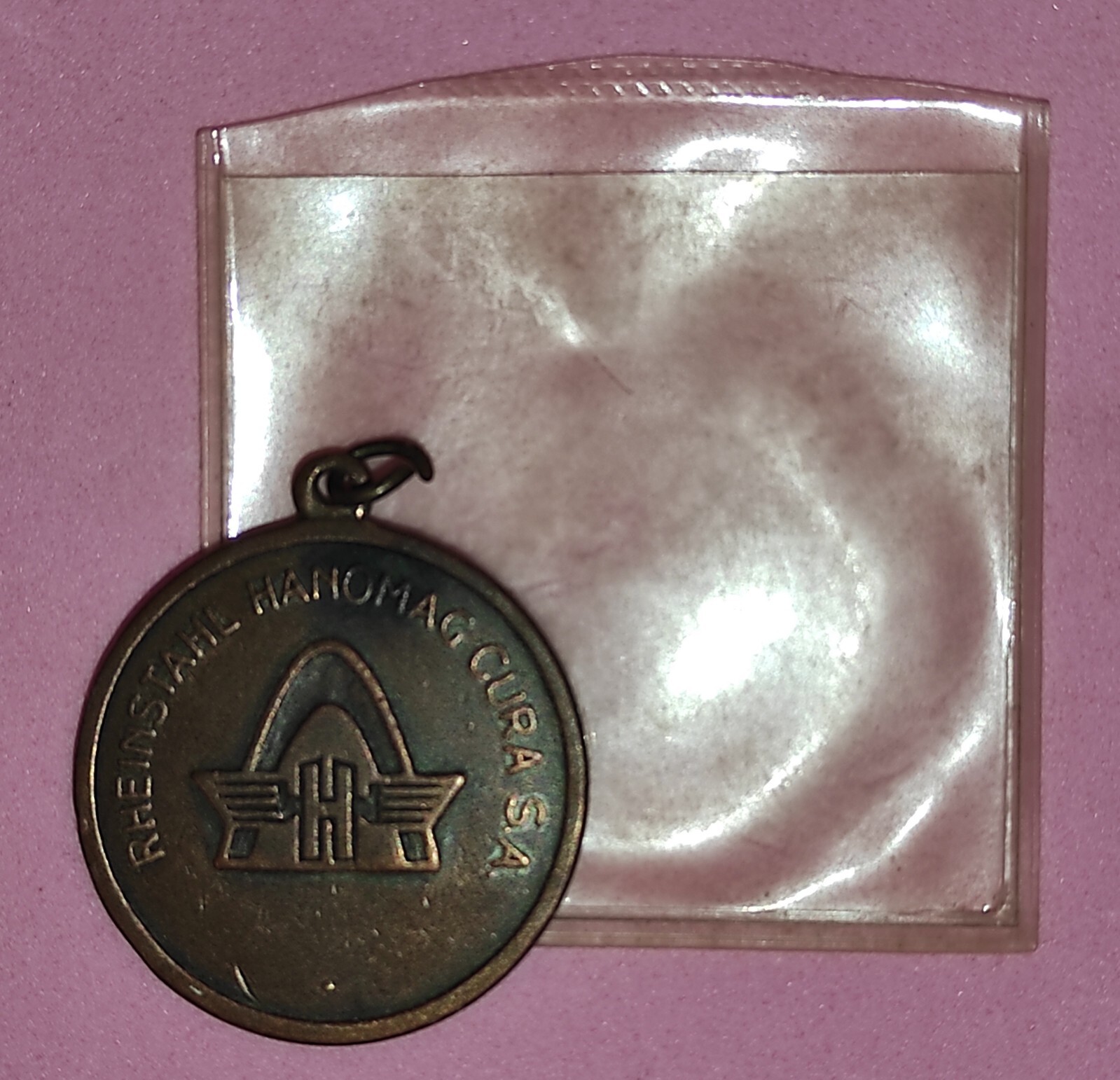 ANTIQUE RARE RHEINSTAHL HANOMAG TRACTOR BRONZE MEDAL EMBLEM ARGENTINA SOCIETY