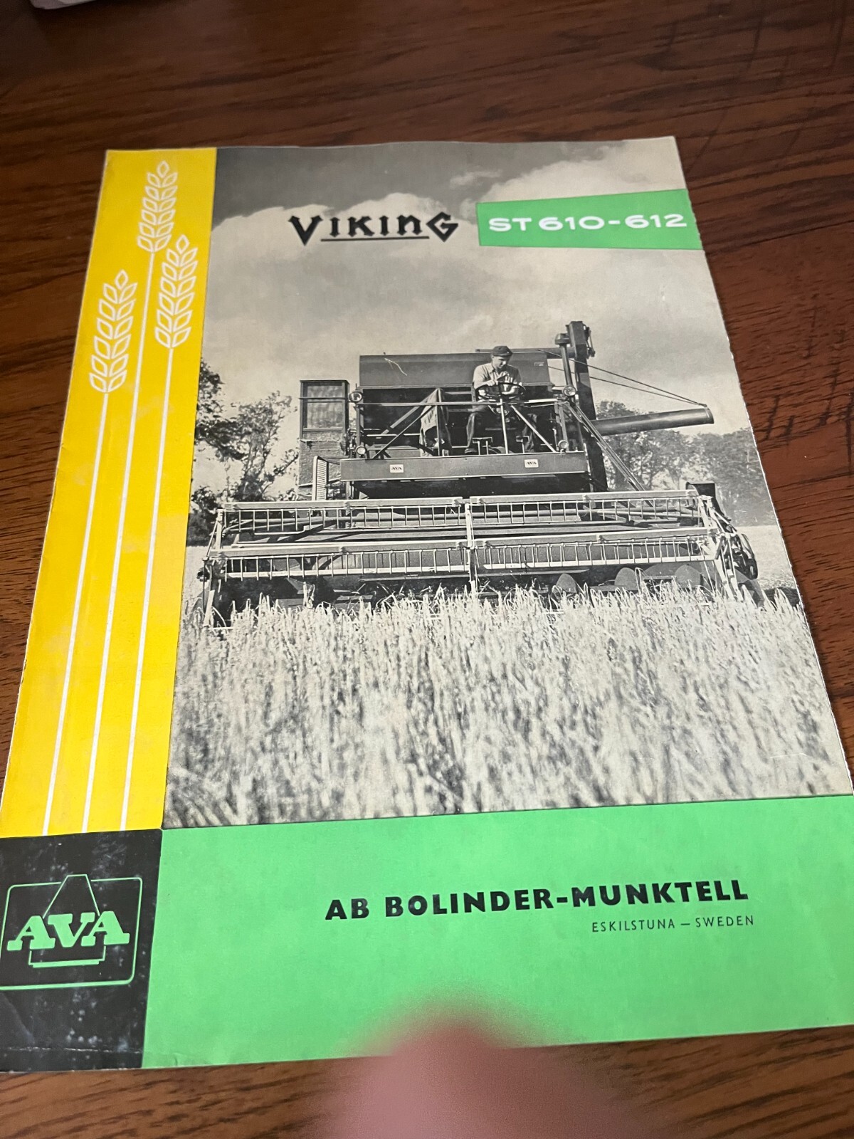 AVA Viking ST610 ST612 Combine Brochure FCCA