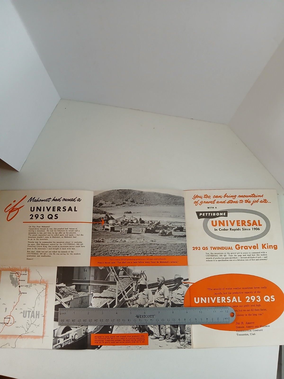 UNIVERSAL 263 QS GRAVEL KING ADVERTISING FOLDOUT BROCHURE MAILER