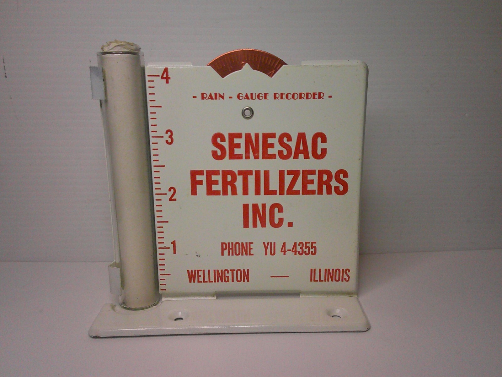 Metal outdoor advertising rain gauge w/ inst. Senesac Inc. Wellington, Ill. Z150